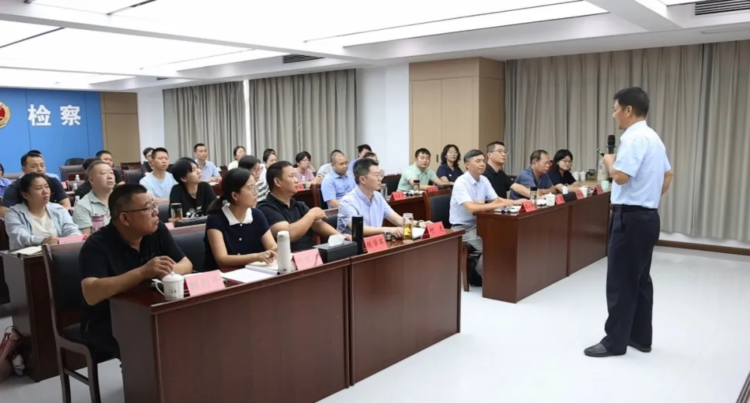 ȫ����������Ժ�ٰ쳤�������ɫ������������
